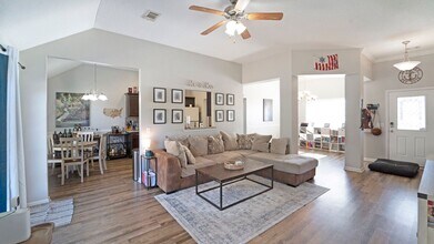 238 Sweetwater Station Dr in Savannah, GA - Building Photo - Building Photo