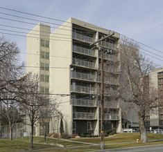 Phillips Plaza in Salt Lake City, UT - Building Photo - Building Photo