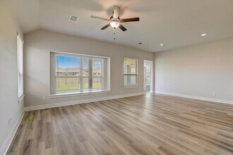 2417 Caddo Canoe Dr in Leander, TX - Building Photo - Building Photo