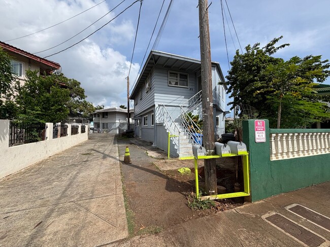 property at 1415 Kokea St