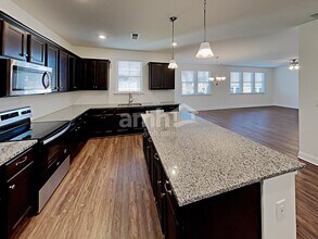 123 Rivulet Dr in Holly Springs, GA - Building Photo - Building Photo