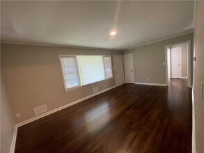 3043 Glendale Ct in Decatur, GA - Building Photo - Building Photo