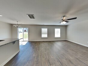 305 Flushing Bay Ct in Lexington, SC - Building Photo - Building Photo