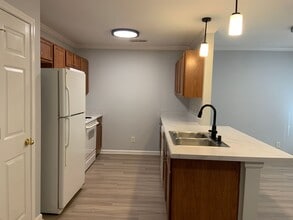 3111 Alder Way in Greensboro, NC - Building Photo - Building Photo