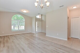 317 Appaloosa Ct in Sanford, FL - Building Photo - Building Photo