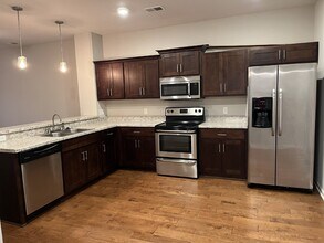 1182 Long Hollow Pike in Gallatin, TN - Building Photo - Building Photo