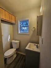 1410 Lake Rd in La Marque, TX - Building Photo - Building Photo