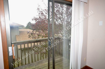 404 Sky Vue Dr in Raymore, MO - Building Photo - Building Photo