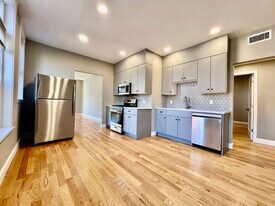 1914 Beacon St in Boston, MA - Building Photo