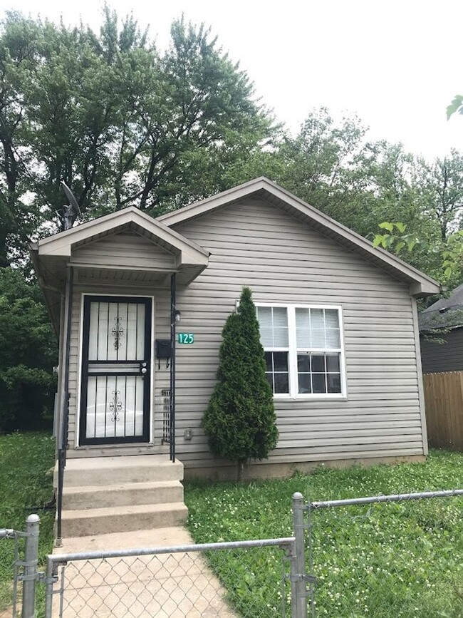 property at 125 N 19th St