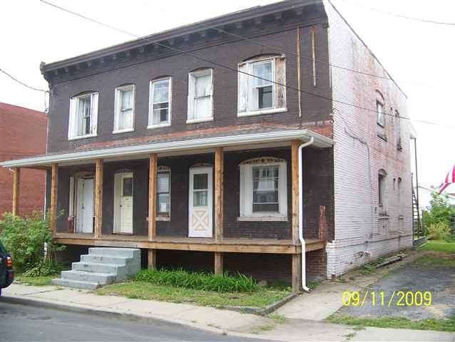 27-29 Leonard St in Mechanicville, NY - Building Photo