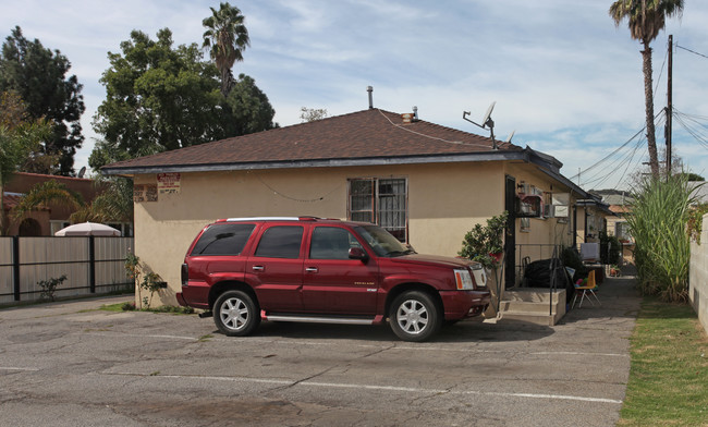 2673-2677 Pasadena Ave in Los Angeles, CA - Building Photo - Building Photo