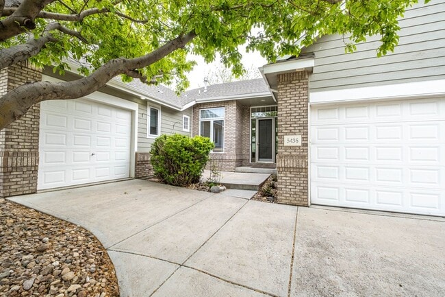 property at 5436 Hunter Dr