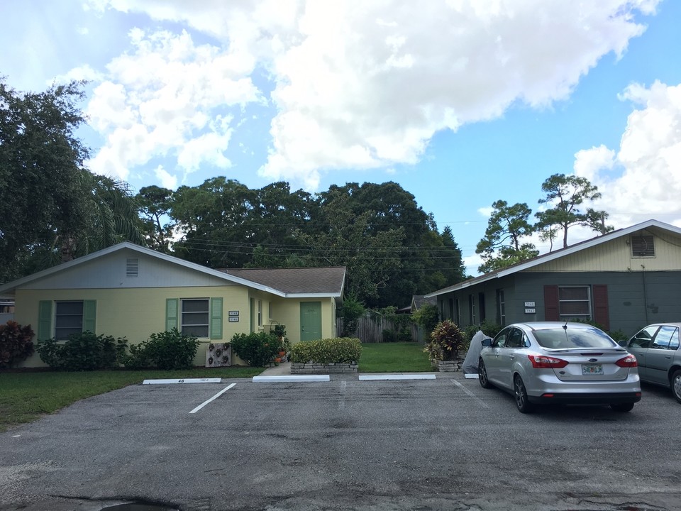 Southgate Apartments in Sarasota, FL - Foto de edificio