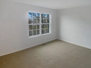 634 Preston Trails Dr in Pickerington, OH - Building Photo - Building Photo