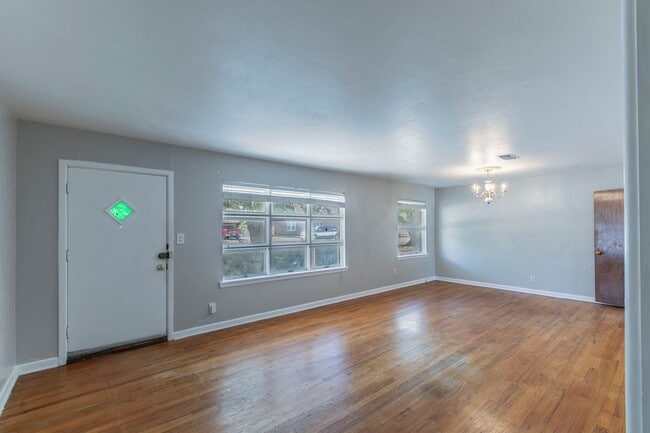 4305 Cummings Dr in North Richland Hills, TX - Building Photo - Building Photo