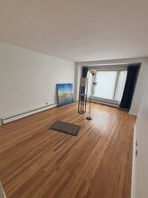 1125 Bohland Ave, Unit 1 in Bellwood, IL - Building Photo - Building Photo