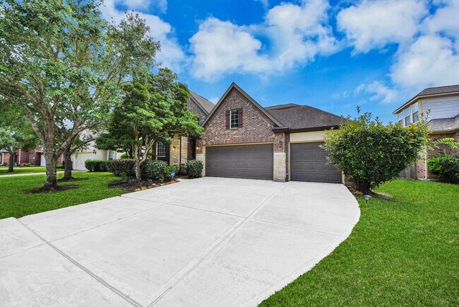 12912 Southern Manor Dr in Pearland, TX - Building Photo - Building Photo