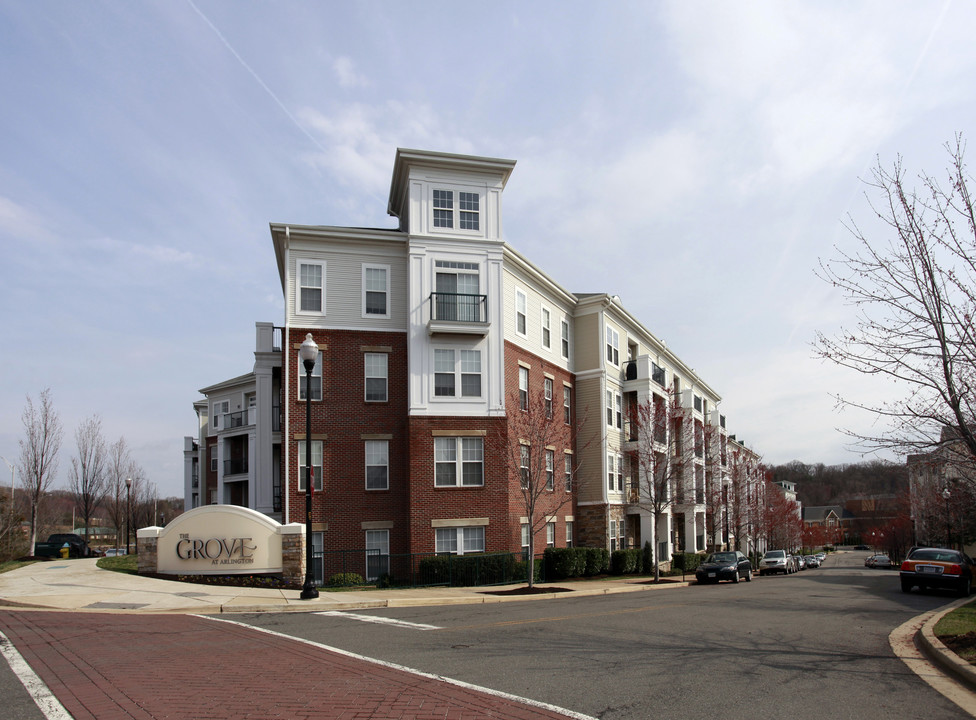 The Grove At Arlington in Arlington, VA - Building Photo