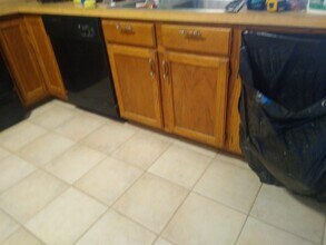 415 Valley Mills Dr in Arlington, TX - Building Photo - Building Photo