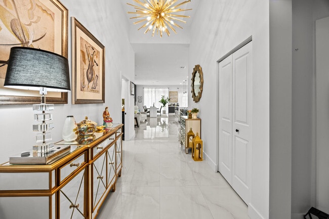 7056 Lombardy St in Boynton Beach, FL - Building Photo - Building Photo