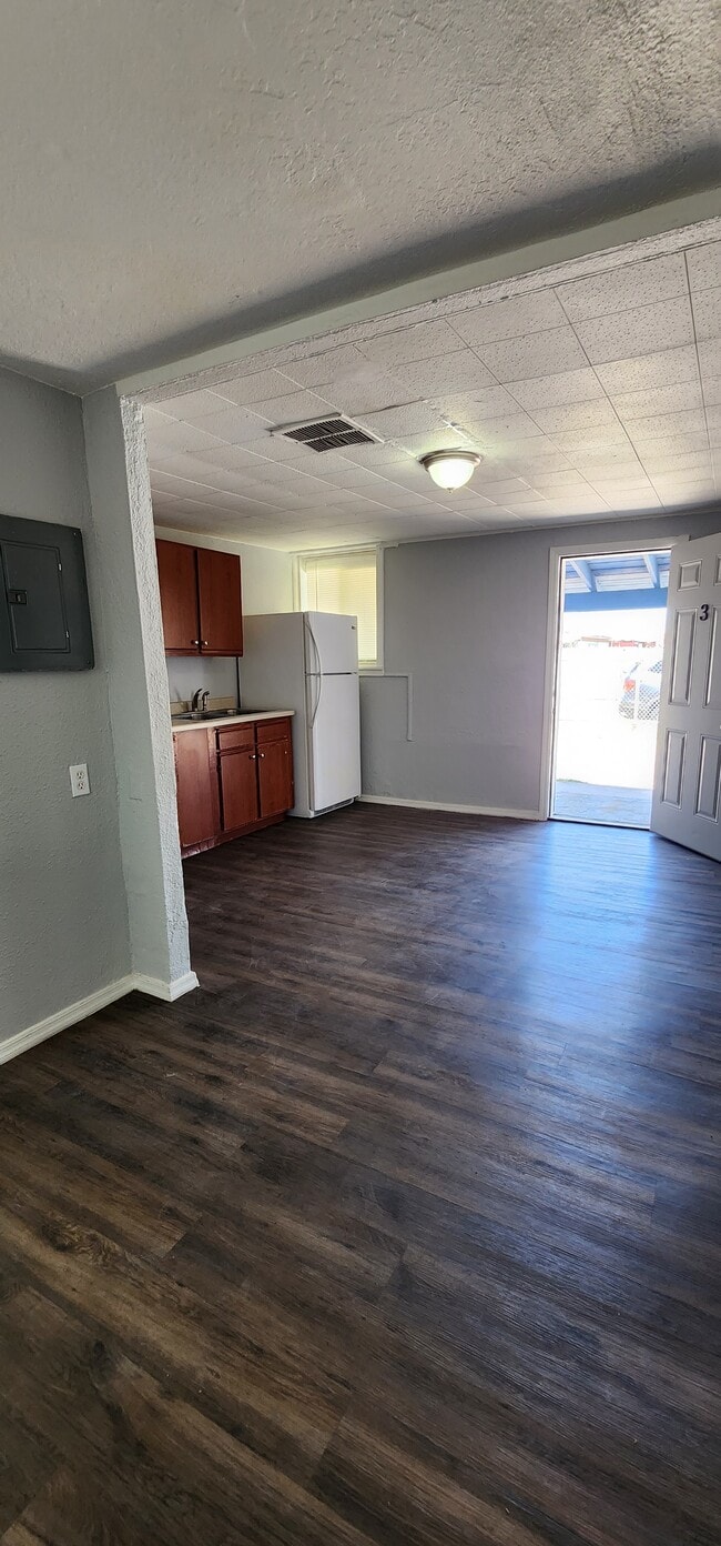 2240 E Taylor St, Unit 3