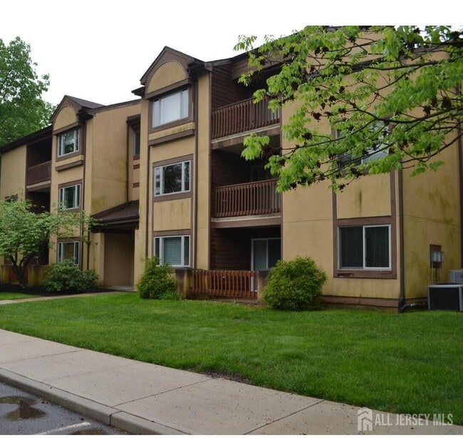 property at 3123 Sayre Dr