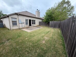 88 E Cydnee St in Fayetteville, AR - Building Photo - Building Photo