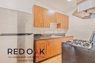 5600 Fernwood Ave in Los Angeles, CA - Building Photo - Building Photo