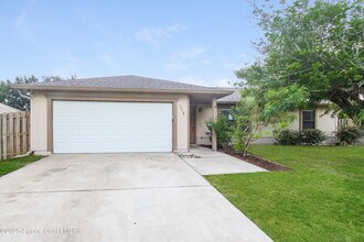 1318 Sandusky St SE in Palm Bay, FL - Building Photo - Building Photo