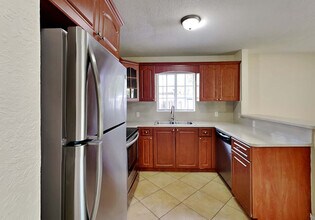 243 W Martin St in Apopka, FL - Building Photo - Building Photo