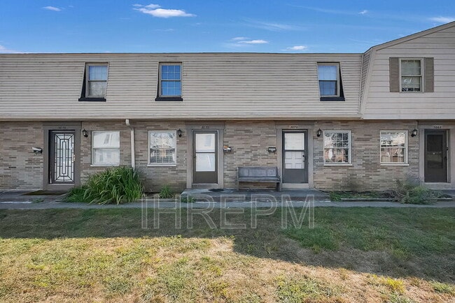 property at 3072 Morsetown Ct S