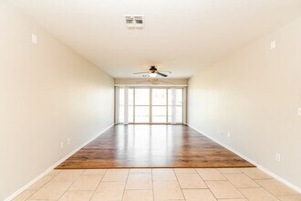 1174 E Silktassel Trail in San Tan Valley, AZ - Foto de edificio - Building Photo