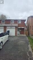 4136 Clevedon Dr in Mississauga, ON - Building Photo
