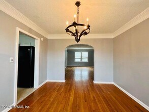 935 Landon Ave in Jacksonville, FL - Building Photo - Building Photo