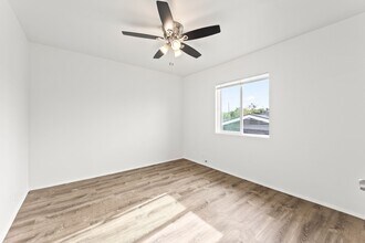 7015 8th Ave, Unit Unit x in Los Angeles, CA - Building Photo - Building Photo