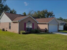 1131 Camaree Pl in Pensacola, FL - Building Photo