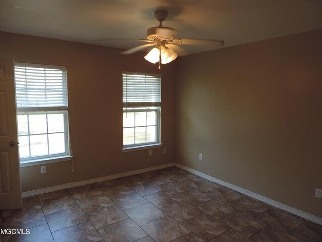 207 Reed Ave in Long Beach, MS - Building Photo - Building Photo