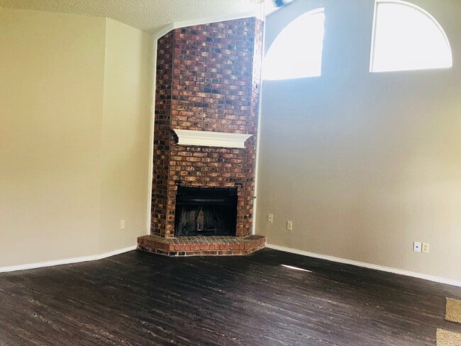 2212 86th St in Lubbock, TX - Building Photo - Building Photo