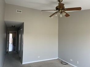 1004 Enfield Dr in Northbrook, IL - Building Photo - Building Photo