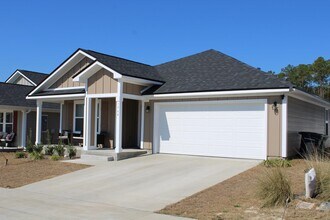 1964 Catbird Trl in Tallahassee, FL - Building Photo - Building Photo