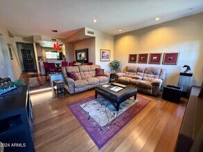 10015 E Mountain View Rd in Scottsdale, AZ - Building Photo - Building Photo