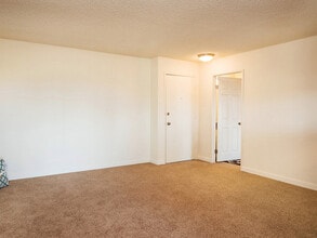 Elan Mesa Lofts in La Mesa, CA - Building Photo - Building Photo