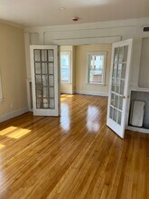 205 Rollstone St, Unit 2R in Fitchburg, MA - Building Photo - Building Photo