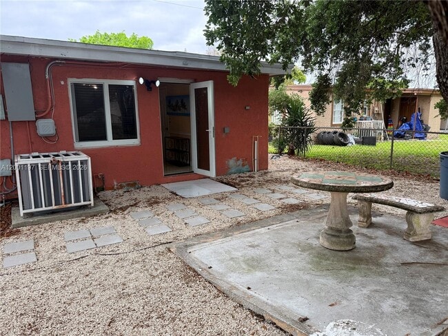 property at 2021 Wilmington St