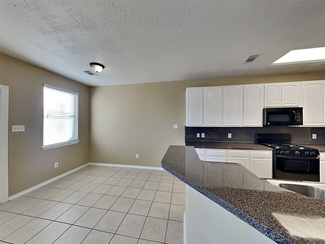 property at 13118 Peppergate Ln