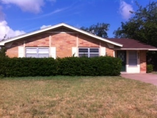 property at 802 N Judge Ely Blvd