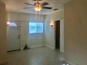 1005 Vine St in Daytona Beach, FL - Building Photo - Building Photo