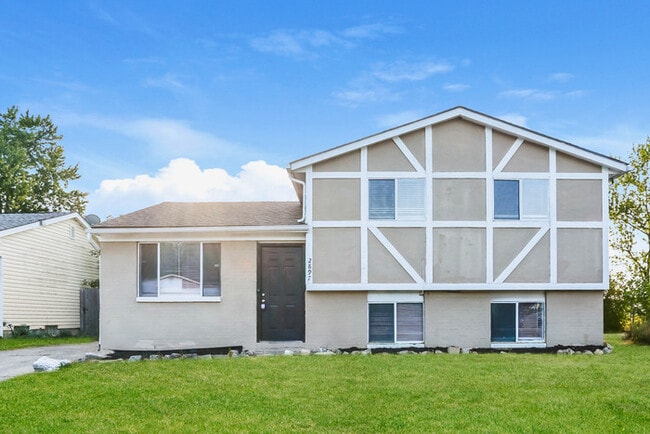 property at 2897 Falcon Bridge Dr