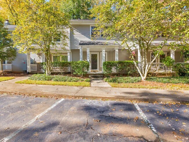 property at 2790 Farmstead Rd